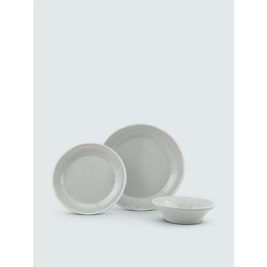 Viva By Vietri Chroma 3-Piece Place Setting Dinnerware & Flatware 1 Viva By Vietri Chroma 3-Piece Place Setting Dinnerware & Flatware